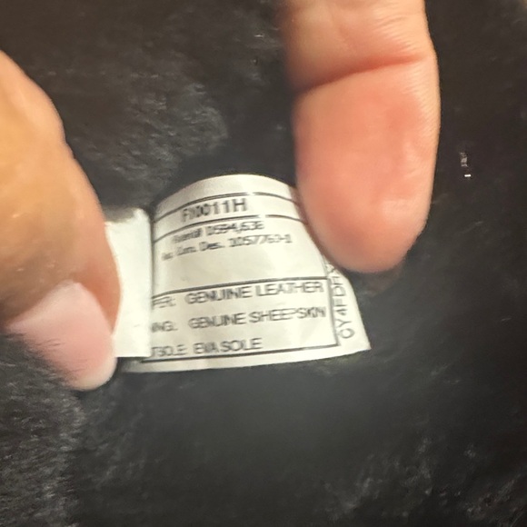 EUC UGG Tall Black Shearling Lined Boots Size 6 - Picture 8 of 12